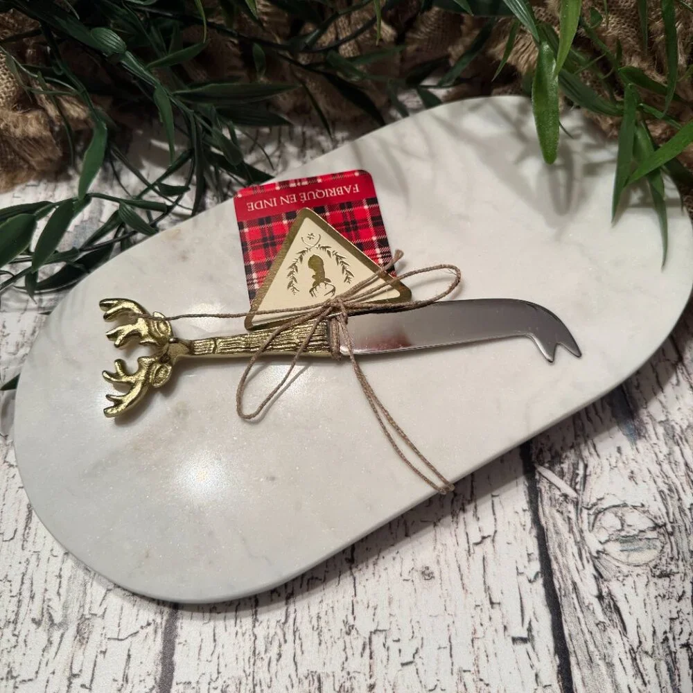 NWT Marble Cheese Board with Holiday Knife White Gold